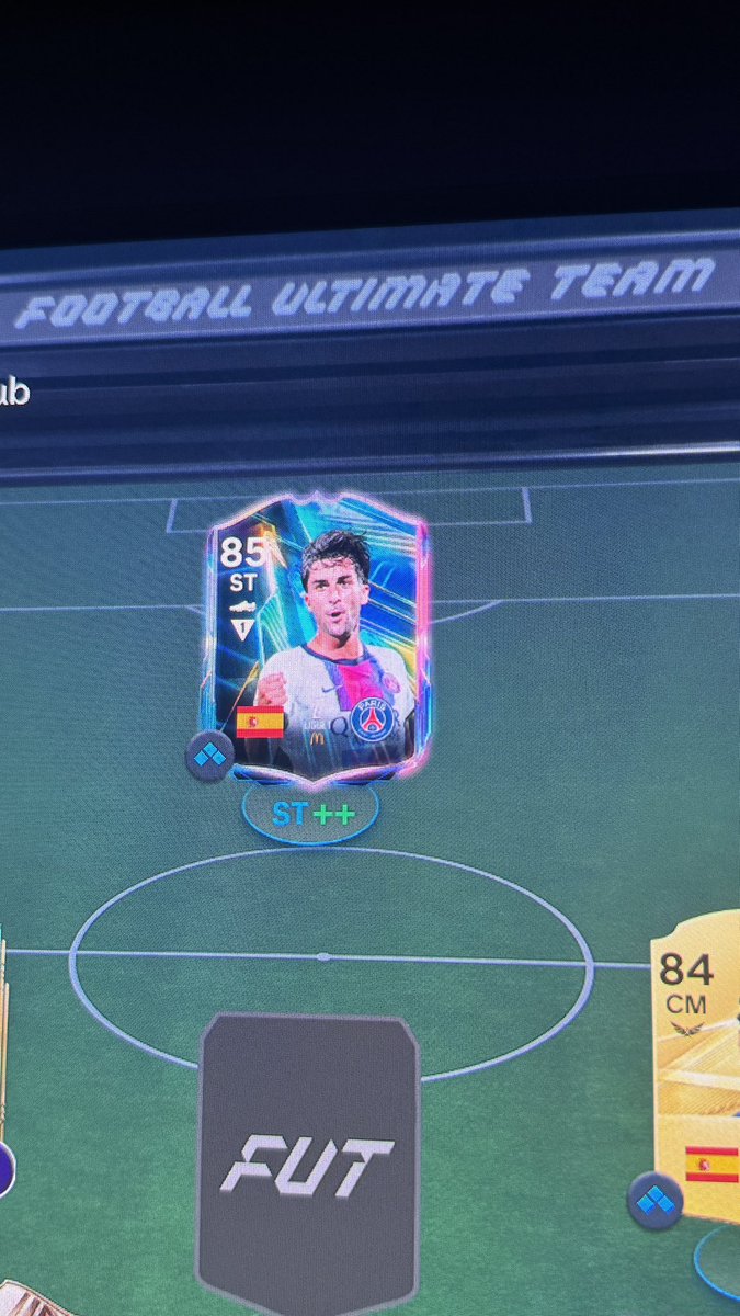 5fjo_'s tweet photo. @dembouz 
اذا ما تطور اللاعب انت السبب https://t.co/vX9ZocKYZd
