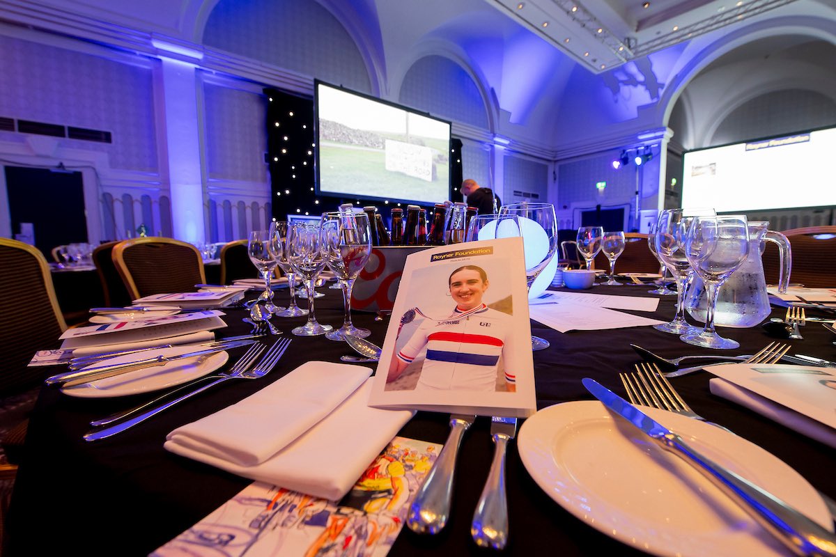 RaynerFnd's tweet photo. 2022 a Rayner Foundation Rider during her first year abroad......
Last year Guest of Honour Rayner Foundation Dinner......
Today Double World Champion.....
Congratulations on a massive achievement Millie Couzens https://t.co/xNCJ7x7O6G