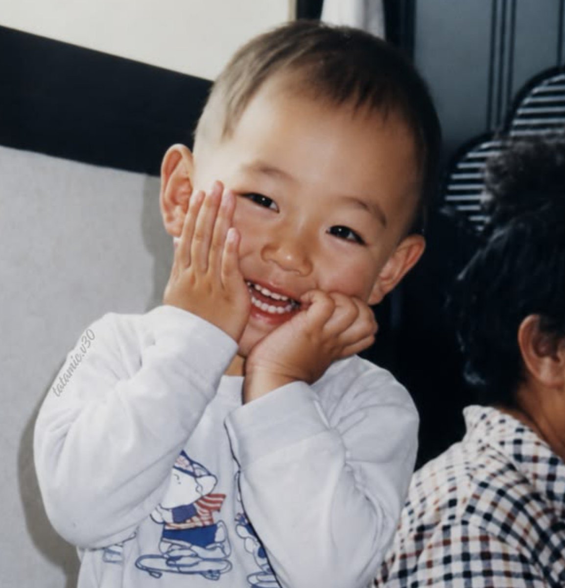 thvrchve's tweet photo. time flows but the smile remains the same, and a irreplaceable soul. https://t.co/wq3sApv37t