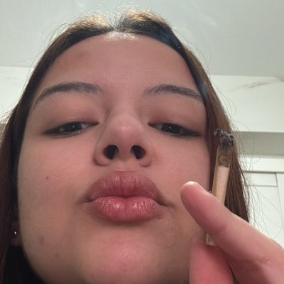 luizaacereja's tweet photo. #NovaFotoDePerfil https://t.co/giG16M7IKQ