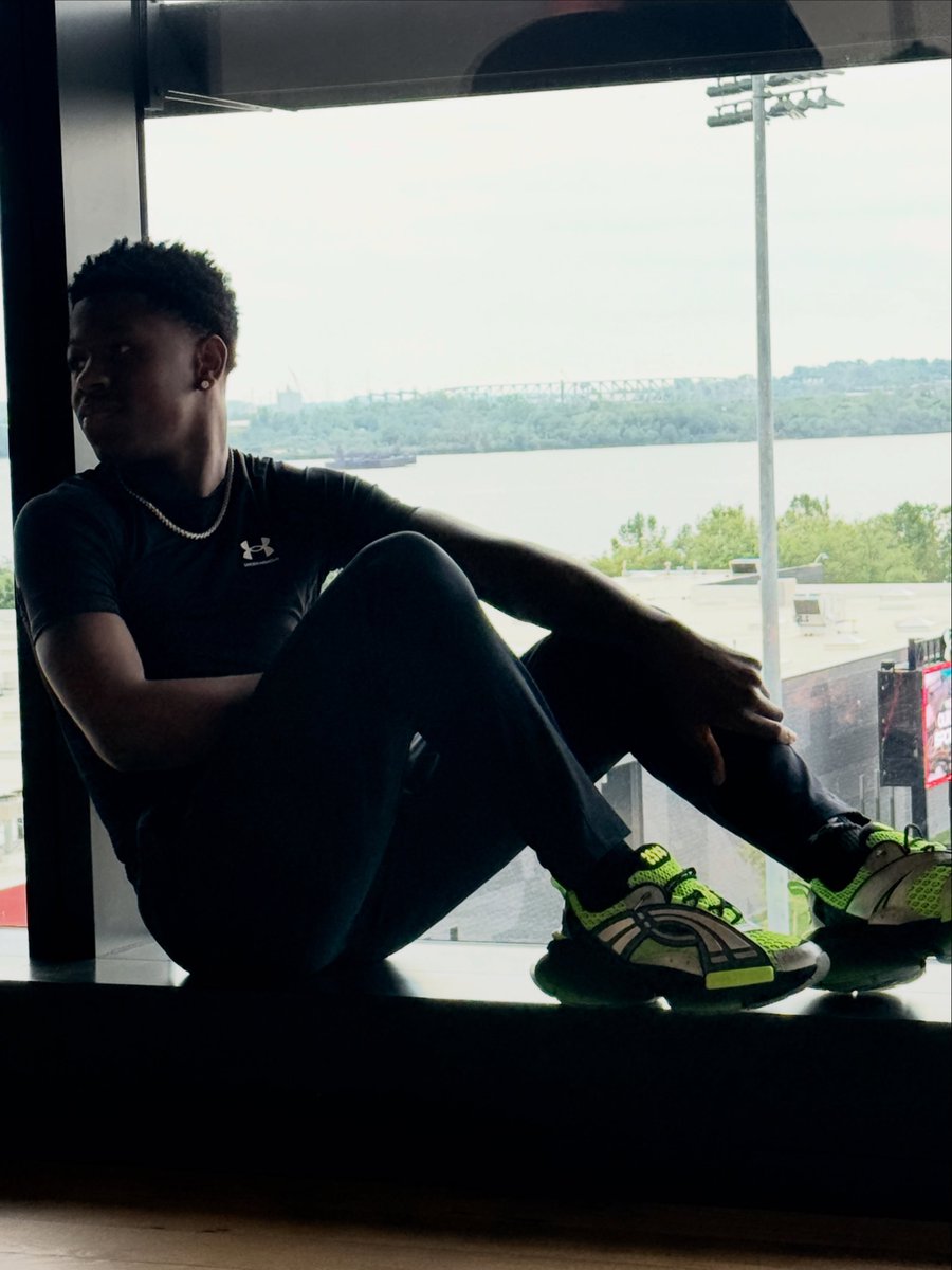 axifyclipping_'s tweet photo. Under Armour’s Head of Social Media shares BTS pictures of Rakai wearing his 25XX x Under Armour collaboration shoes ahead of their release 👀🔥 https://t.co/eZDPMOMUx4