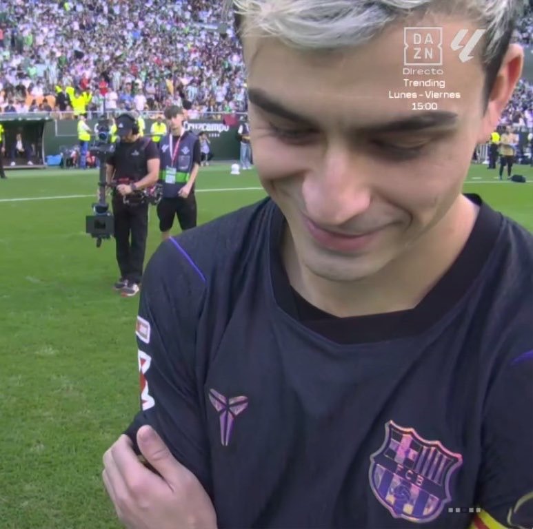 askimpedri's tweet photo. the moment i'd lose all my objectivity if i were a referee: https://t.co/4iD2Ra3aaq
