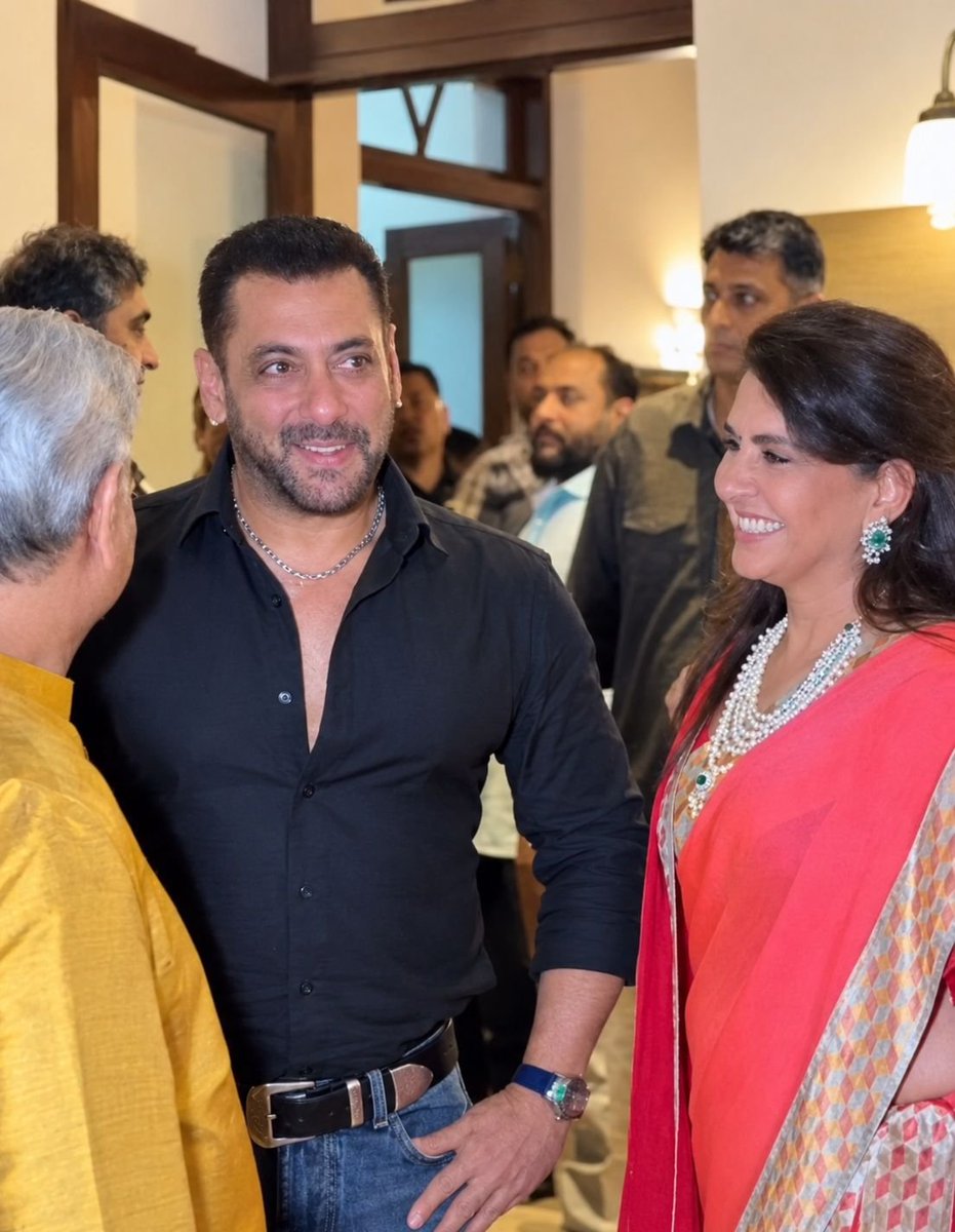 IBeingAdarsh_'s tweet photo. LATEST: He looks too good for a 60-year-old man!🔥 #SVC63

Salman Khan is the standard of male beauty in India. #SalmanKhan https://t.co/IhnWgehC5F