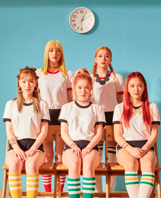 AboutMusicYT's tweet photo. Highest rated kpop songs of all time, according to RateYourMusic:

1. SHINee - Sherlock
2. Red Velvet - Russian Roulette
3. Afterschool - Shh
4. Loona Odd Eye Circle - Girl Front
5. WJSN - Pantomime
6. f(x) - 4 Walls
7. Kwon Eunbi - Glitch
8. fromis_9 - Love Bomb
9. LOONA - Hi High
10. Girls Generation - Gee

11. Girls Generation - Genie
12. Loona Kim Lip - Eclipse
13. SHINee - View
14. Loona Odd Eye Circle - Loonatic
15. TWICE - Fancy
16. Sulli - Dorothy
17. NewJeans - Ditto
18. f(x) - Shadow
19. Red Velvet-  Automatic
20. Red Velvet - Bad Boy

21. Loona 1/3 - Sonatine
22. Ladies Code - Galaxy
23. Luna - Free Somebody
24. Loona yyxy - Love4eva
25. Red Velvet - Kingdom Come
26. f(x) - Red Light
27. GFriend - Mago
28. Loona - Hula Hoop
29. Loona Hyeju - Egoist
30. SHINee - Replay

31. Loona Chuu - Heart Attack
32. Wonder Girls - Rewind
33. TWICE - Feel Special
34. BTS - Outro: House of Cards
35. STAYC - So Bad
36. EVERGLOW - La Di Da
37. Afterschool - Heaven
38. Red Velvet - Bamboleo
39. NMIXX - High Horse
40. Loona Choerry - Love Cherry Motion