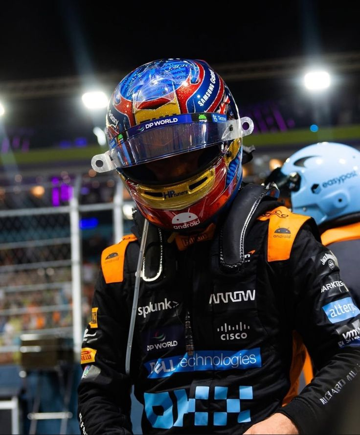 rockastrii's tweet photo. #anyways here's oscar piastri in singapore 2023, as a rookie, after gaining 10 positions and getting in the points on a track hard to overtake on with his glittery helmet! https://t.co/Lmz18HxMu1