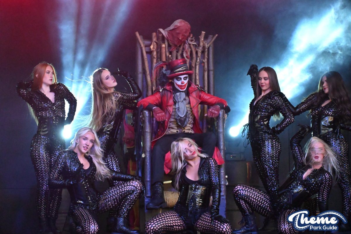 ThemeParkGuide's tweet photo. The opening show was really cool!

Broadcasting live at: https://t.co/IW6SPFJ9HJ

#BlackpoolPleasureBeach
#JourneyToHell https://t.co/5HOAPzdunj