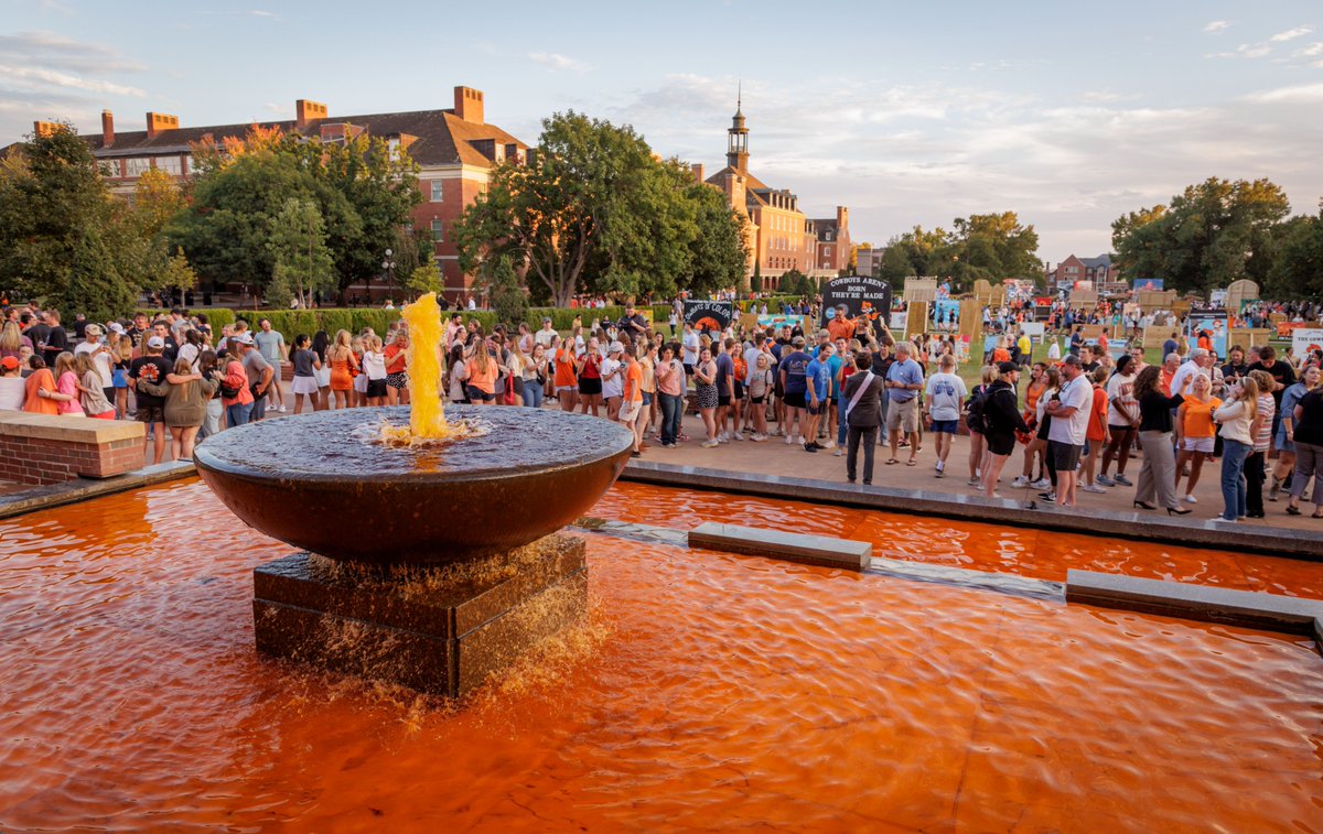 OKStateAlumni's tweet photo. Tomorrow we dye the fountain orange to kick off America's Greatest Homecoming™!  🧡 

Join us on library lawn Sunday at 6 p.m. or watch LIVE at https://t.co/9mbKLjmgDa

https://t.co/6Hs9Xw6FD9 | #okstatehc | @okstate | @LovesTravelStop | @OSUAthletics | @BeAnOSUCowboy | @OSUFoundation