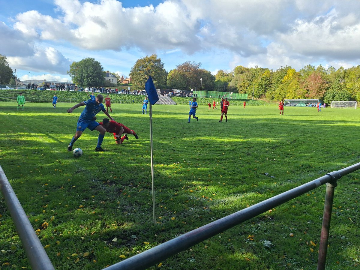 ManchopperBlog's tweet photo. Nice little trip over the border today to take in #FAWWelshCup action, as @CefnAlbionFC and @CPDYFelin1977 played out an entertaining 2-3 result.

Nice welcome and gesture from the hosts via a chairman's handshake and a cuppa. #groundhopper #groundhopping #nonleague https://t.co/nQ3UJtw93t