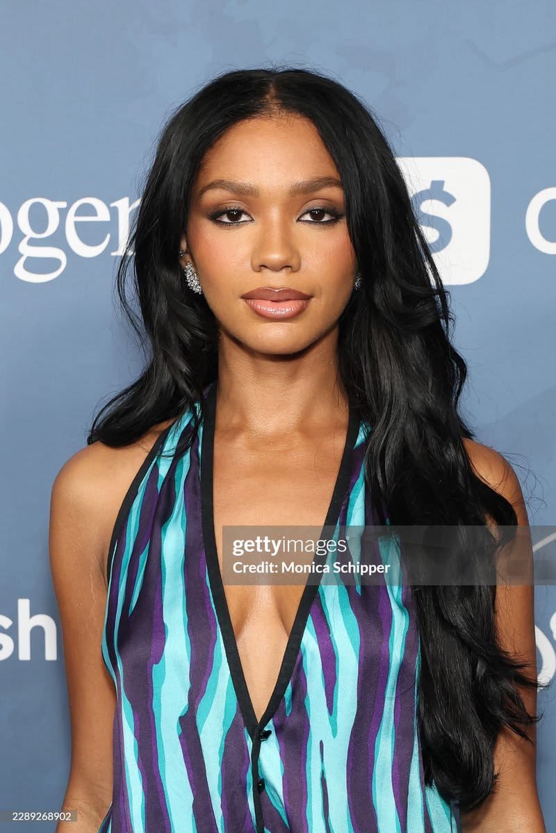 vMoonora's tweet photo. #25DaysOfMelanie

favorite makeup looks ✮ https://t.co/SuYkNsJfBm