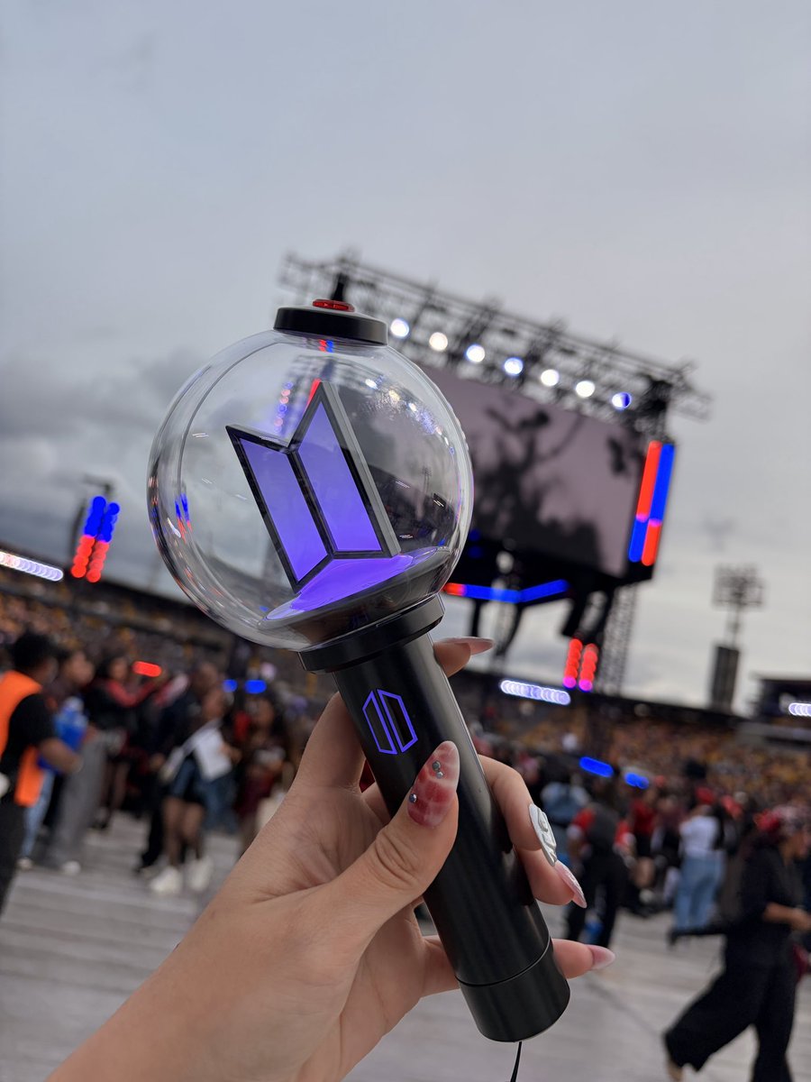 LTJkL0's tweet photo. Es sábado pero no ese sábado 🥺 https://t.co/3gQXohzHQC