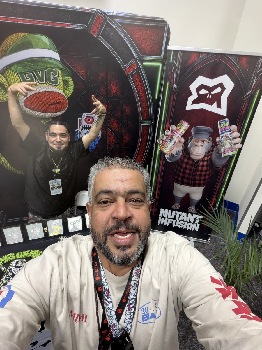 RidazLp2's tweet photo. U can FUD all you want …. I flew 20+ hours to hang with literally hundreds of my friends from all over the world ! 
I will do it every fuckin year as long as I can with zero regrets ! https://t.co/QxIx85Hd0Y