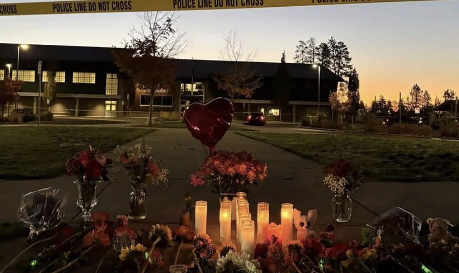 JodiLUnruh's tweet photo. Nearly 3 decades after covering the Thurston High School shooting, it’s heartbreaking to report on another Oregon tragedy. 💔

I fought back tears anchoring the news about Bend. Behind every headline are grieving families and shattered lives.

Praying for Bend. 🙏❤️

#Bendstrong https://t.co/ZGwllIadYh