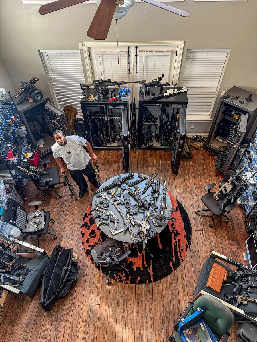 GunloverClub1's tweet photo. This is what "just one more gun" looks like after 10 years.

How much would you estimate this entire collection is worth? https://t.co/TI5WbIR8da