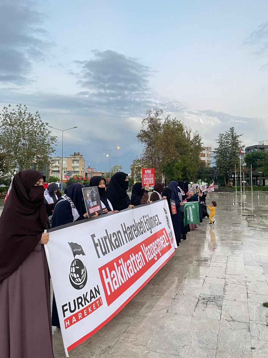 ceyhanfh's tweet photo. Zulüm bitsin Adalet gelsin.

ZulmeKarşı Meydanlardayız
AlparslanHocaya Ozgürlük
SemraHocaya Ozgürlük
FurkanGönüllülerine Ozgürlük

📍Ceyhan https://t.co/DeC9zdC1xK