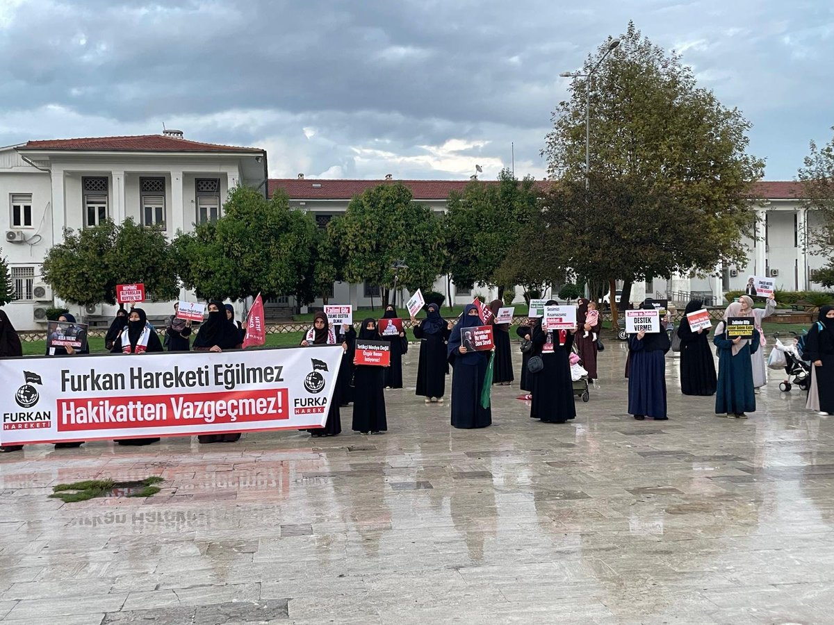 ceyhanfh's tweet photo. Zulüm bitsin Adalet gelsin.

ZulmeKarşı Meydanlardayız
AlparslanHocaya Ozgürlük
SemraHocaya Ozgürlük
FurkanGönüllülerine Ozgürlük

📍Ceyhan https://t.co/DeC9zdC1xK
