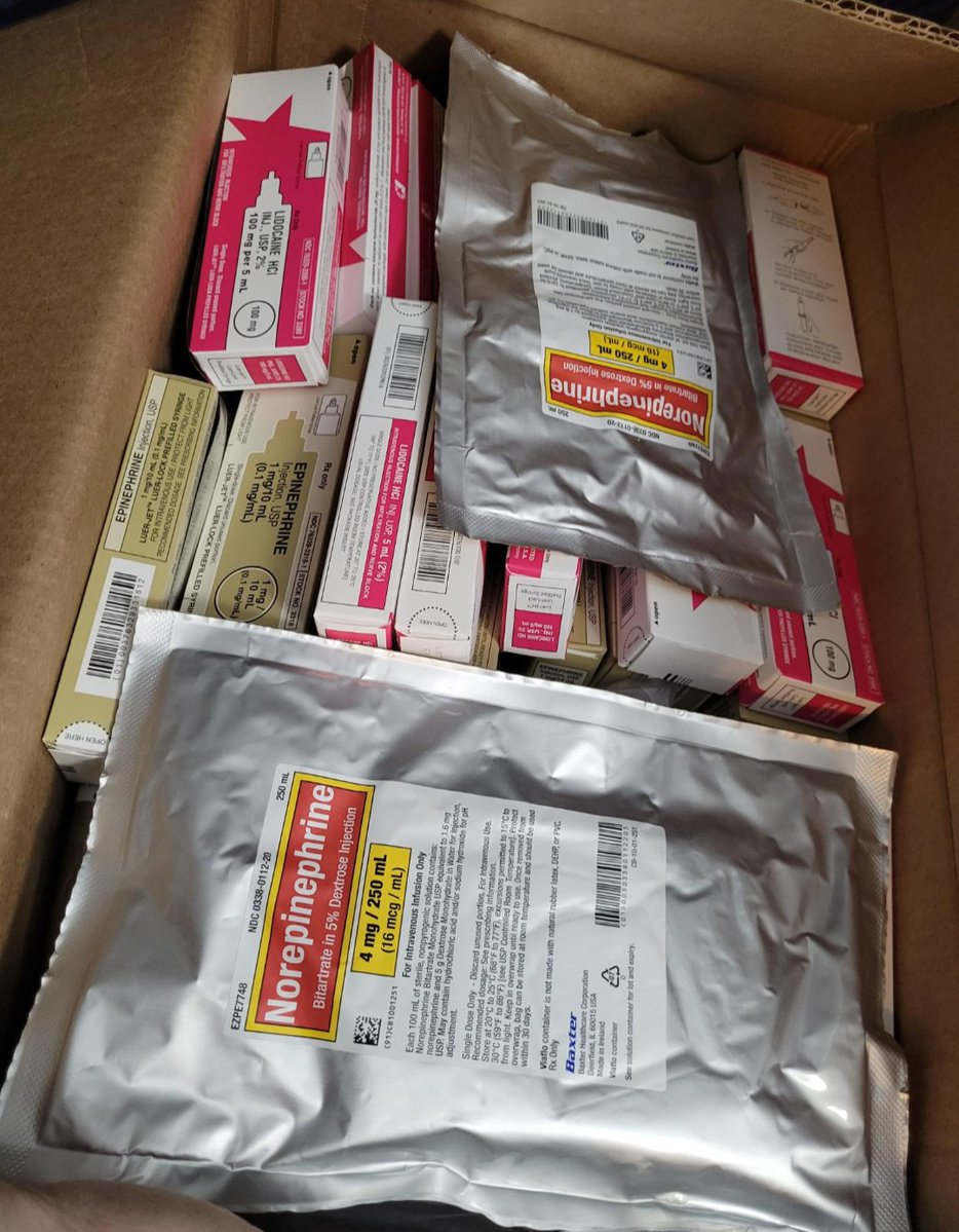 CloudyWithBees's tweet photo. 🔥URGENT🔥 

We have ⚡20 bags⚡ of vital tacmed, medical equipment, and FPV drones that have to get to Ukraine and we need a courier to get them there.

🎯 $766.41/$5,980 total 
🔳👉 $1,500  flight ticket
🔳👉 $3,600 (~$180 per bag for 20 bags)
🔳👉 $700 fuel/truck/personnel into Ukraine
🎟️ $5

@BlueYellowUSA is a 501(c)3 organization. All 🇺🇸 donations are tax-deductible!
💰https://t.co/Dv5n15r9EO
💳https://t.co/jS22tVZ3LT
☕https://t.co/5wA9gMRkAy
🅿️🅿️https://t.co/n38UytqUv1