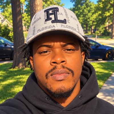 big_smoke14's tweet photo. #NewProfilePic https://t.co/LzAXaMe80h