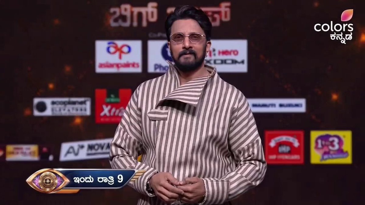 Iamraghav264's tweet photo. Tamil Bigg Boss 📈📈    Kannada Bigg Boss 📉
#BiggBossTamil #TTFArmy #BiggBossKannada13 #Sudeep https://t.co/bbhMtjSQBj