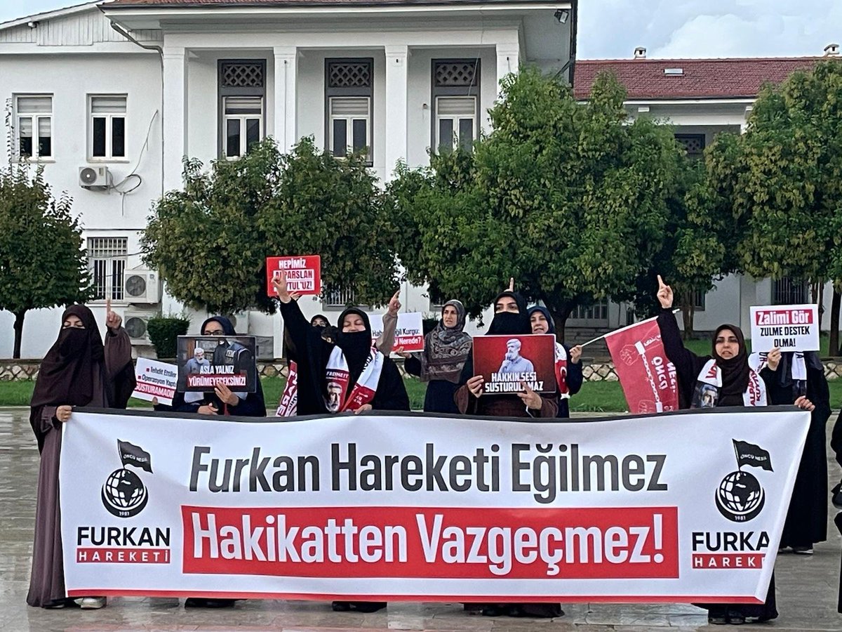 Mervedemir01567's tweet photo. Zulüm bitsin Adalet gelsin.

ZulmeKarşı Meydanlardayız
AlparslanHocaya Ozgürlük
SemraHocaya Ozgürlük
FurkanGönüllülerine Ozgürlük
📍Ceyhan https://t.co/RxmkHse2YM
