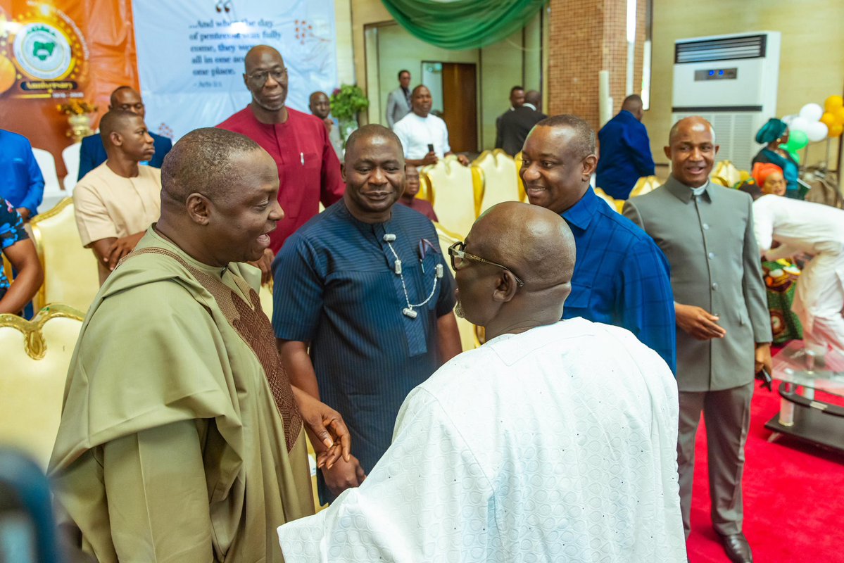 fkeyamo's tweet photo. Earlier today, the entire leadership of the Christian Association of Nigeria (CAN) conferred me with the Christian Icon Award as part of activities to mark its 50th anniversary.

I received the prestigious award alongside the First Lady of Nigeria, Senator Oluremi Tinubu, CON, the SGF Sen. George Akume, CON, the Delta State Governor, H.E Elder Sheriff Oborevwori, Governor of Oyo State, H.E Engr. Seyi Makinde, former leaders Gen. Yakubu Gowon, GCFR, Chief Olusegun Obasanjo, GCFR and Dr. Goodluck Jonathan, GCFR. The former Vice-President, Professor Yemi Osinbajo, GCON was also honoured.