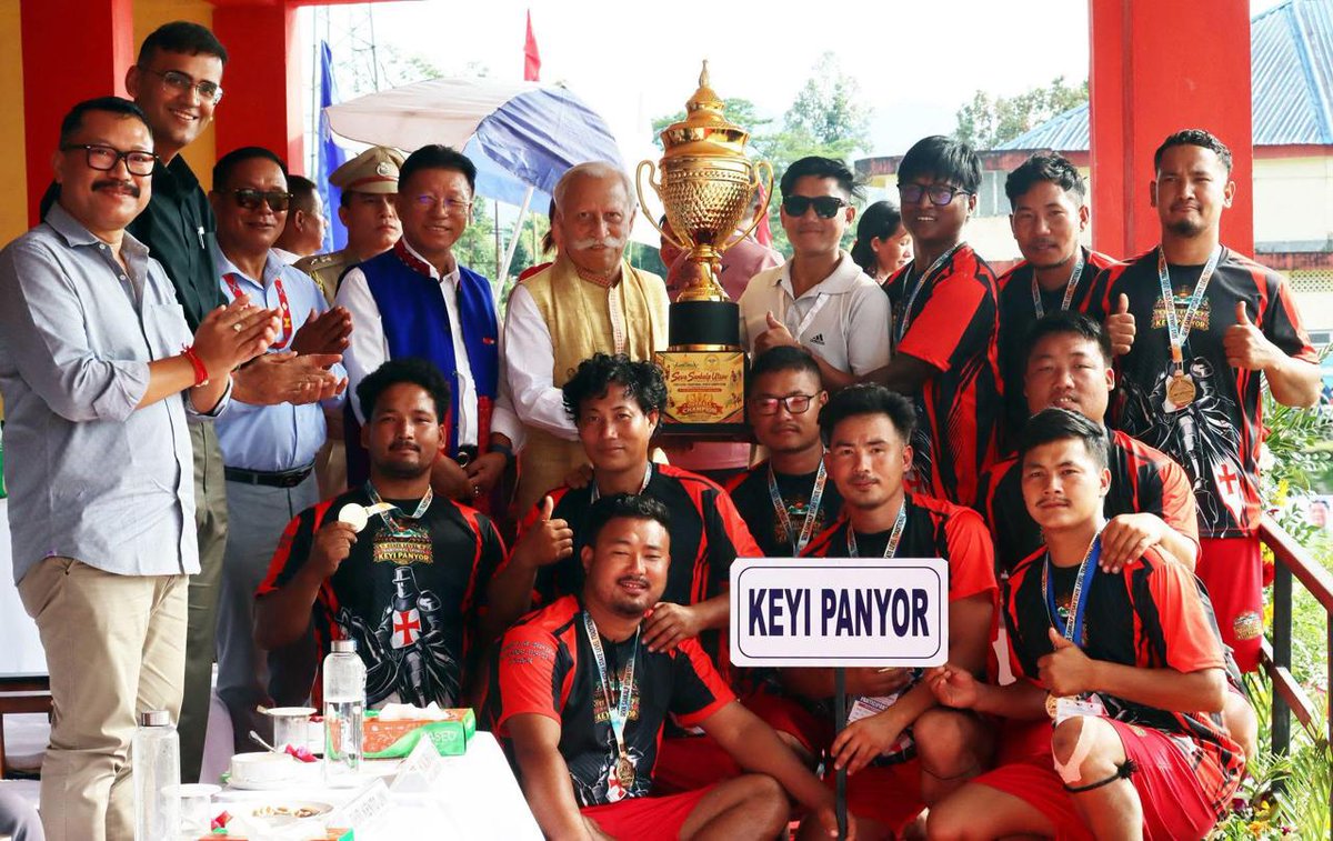 DCKP2024's tweet photo. Keyi Panyor won the overall team championship at the Seva Sankalp Utsav 2026 state-level finale in Itanagar on 17 October. The district also won the men's tug-of-war. #KeyiPanyor #SevaSankalpUtsav https://t.co/DZIzL4YnZB