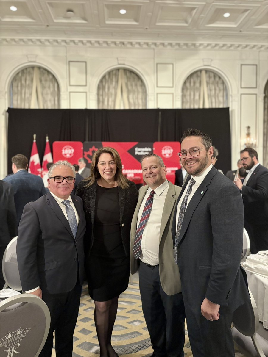 SimaAcan's tweet photo. It was a pleasure to join Minister Mélanie Joly at Canadian Club Toronto for a conversation on the future of Canadian industry, attracting investment, and turning ambition into lasting growth.

For manufacturers and businesses in Oakville West, these priorities matter. Supporting Canadian innovation and creating good jobs will help build a stronger, more competitive economy for everyone. 

#industry #trade #toronto #OakvilleWest