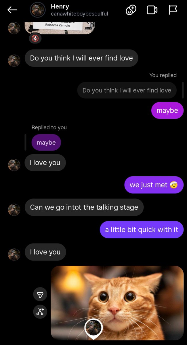 valerieeee333's tweet photo. random drunk white boy dmed me last night 4/10 experience https://t.co/Pm8NNxUmEV