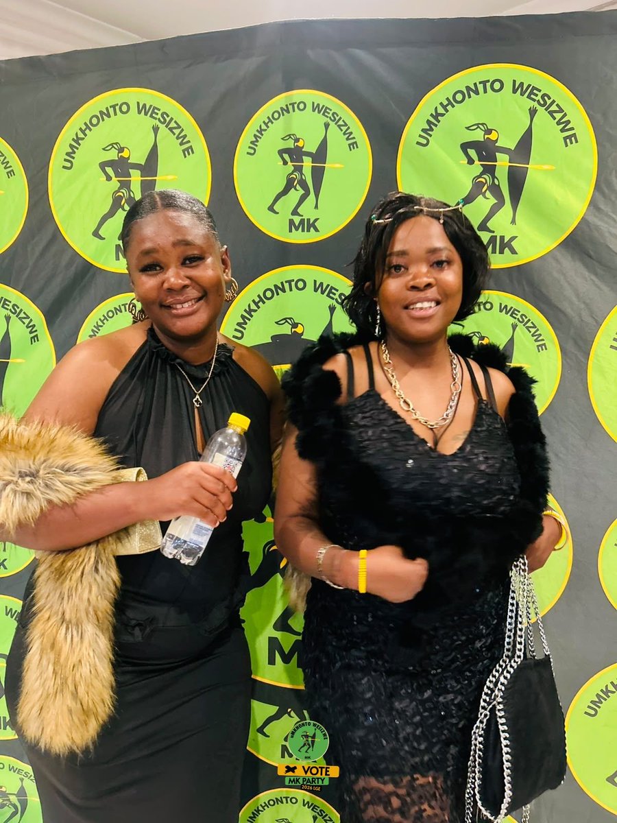 MkhontoweSizwex's tweet photo. The revolution cleaned up nicely! 🥂✨ Gauteng Ground Force brought revolutionary elegance to its First Annual Gala Dinner. Different dress code, same revolution, unchanged mandate! ✊🏿
#RunJozi #MKParty #GautengGroundForce #BonganiBaloyiMKPGreaterJHBMayor https://t.co/ARDRRraTNB