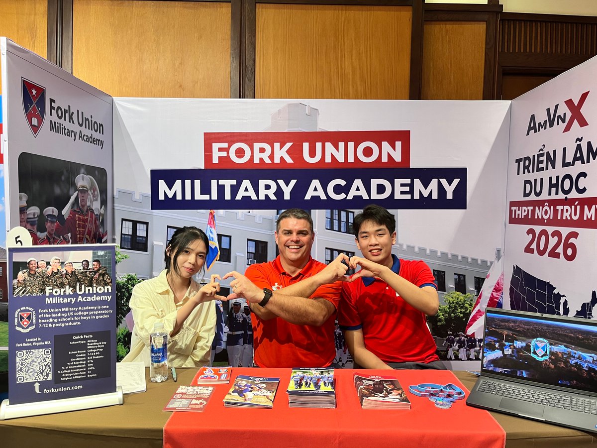 forkunion's tweet photo. 🌎🇻🇳 Fork Union Around the World!

Director of Enrollment Management Gary Leydig is in Vietnam attending the AMVNX Student Fairs in Hanoi and Ho Chi Minh City!

We’re proud of our partnership with AMVNX and the opportunities it creates for students around the world!

#ForkUnion https://t.co/lwIGAxBtUO