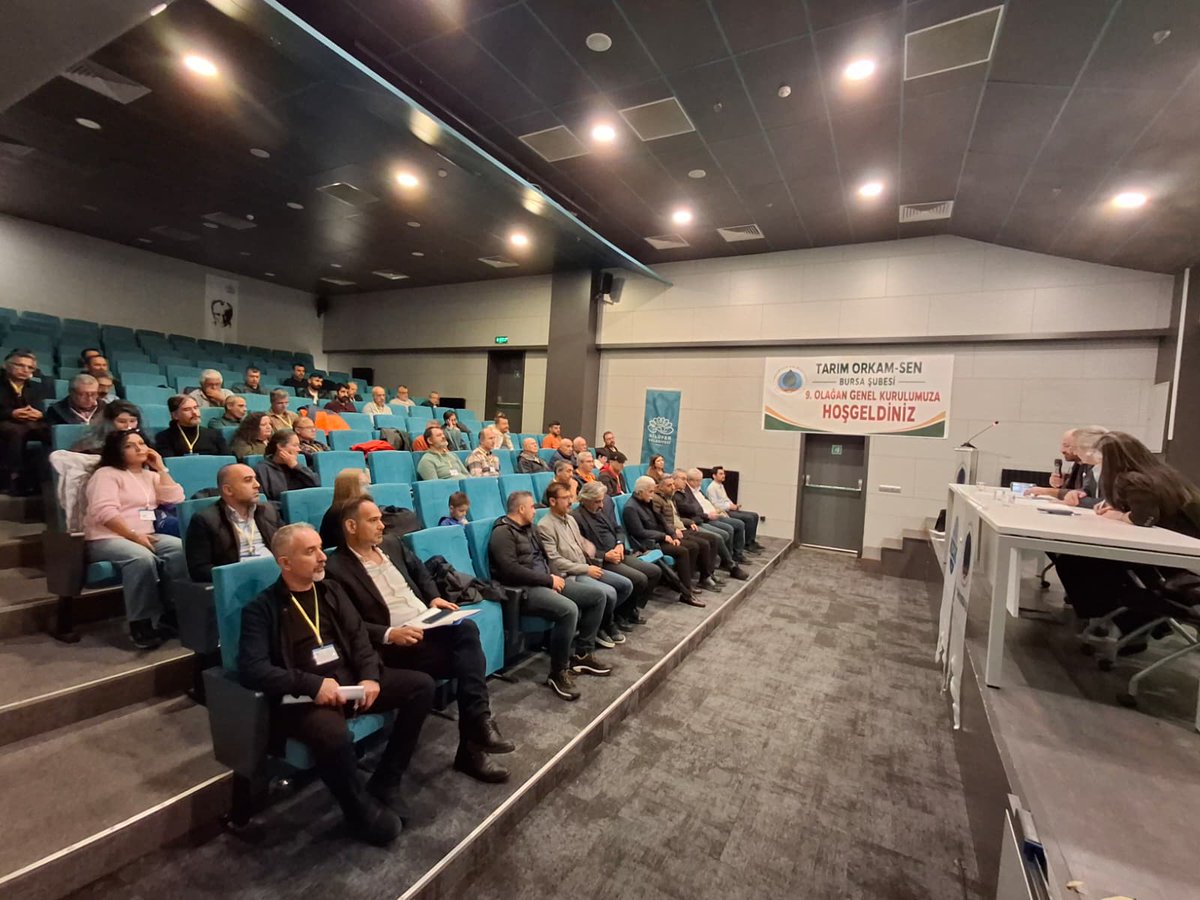 TARIM_ORKAM_SEN's tweet photo. 📢 BURSA ŞUBEMİZ 9. OLAĞAN GENEL KURULUNU GERÇEKLEŞTİRDİ!   

8. Dönem Şube Yönetim Kurulu üyeliği görevini yürüten arkadaşlarımıza bugüne kadar verdikleri emek ve mücadele için teşekkür ediyoruz.    

Yeni dönemde görev alan arkadaşlarımıza başarılar diliyor, emeğin, dayanışmanın ve örgütlü mücadelenin büyütülmesi yolunda birlikte yürüyeceğimiz bir dönem diliyoruz.    

Yaşasın örgütlü mücadelemiz!  
Yaşasın Tarım Orkam-Sen!  
Yaşasın KESK!