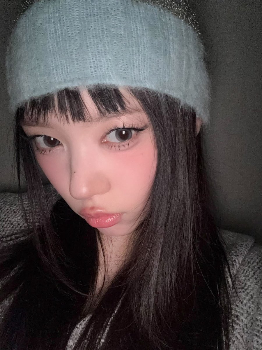 marjjuuu's tweet photo. #moothunt #promotwt ♡

— 𐙚 cami , 18 , she / her
— 𐙚 illit and cortis centered ( moka and juhoon biased)
— 𐙚  most groups are welcomed !!
— 𐙚 also a tswift, &amp; comic book fan
— 𐙚 not new to #kpoptwt #stantwt 

♡ / ↻ for moots / appreciated https://t.co/l1Q2Y84UDm