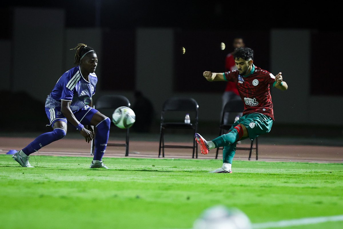 Ettifaq's tweet photo. يازين صناعاتك يا زيـاد 🎯

#نيوم_الاتفاق | #دوري_روشن_السعودي https://t.co/hOfFp9QbFo