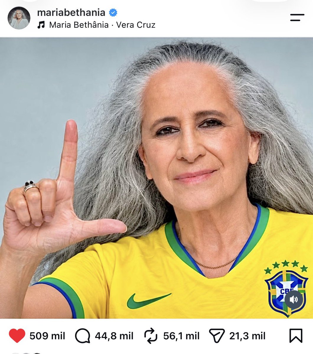 marcelaperchon's tweet photo. imagina ter q se posicionar pela decima quinta vez na mesma vida pq metade do seu país tem cérebro de minhoca mds deixem a velha descansar kkkkkkkkk https://t.co/linbVA5XxT