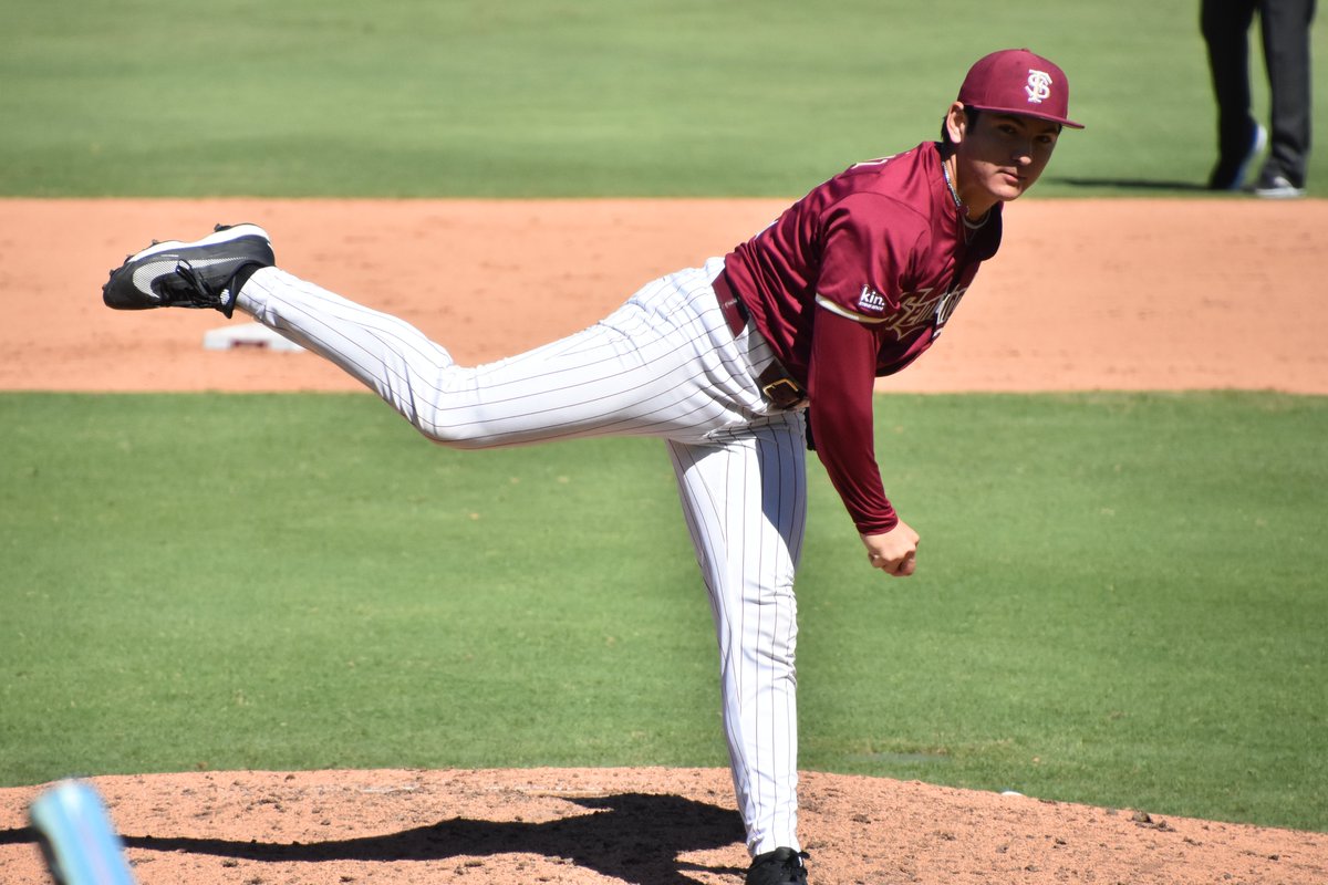 brettpn's tweet photo. Jordan Martinez strands two for a scoreless fifth. Showed a four-pitch mix with a low-90s FB, cutter changeup, and slider in the frame.

Coy Clements was behind the plate for the first time that inning, he has been working his way back from an injury.

Mid 5: FSU 4, UNF 1 https://t.co/vMIDChvZSZ