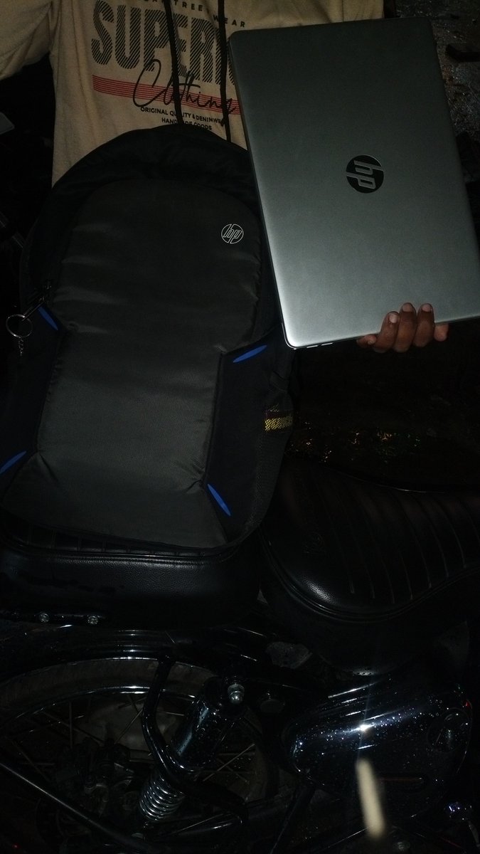 ReddyNtr9999's tweet photo. Big Thanks to @BMTC_BENGALURU ! Lost laptop on a bus tonight and got it back safely within 30 minutes! Exceptional coordination by customer care, Depot 18 team, and the incredibly honest conductor(Pradeep) . Thank you so muchhhh!  🙏✨ #NammaBMTC #Bengaluru @BMTC_BENGALURU https://t.co/MAM4oWhtqo
