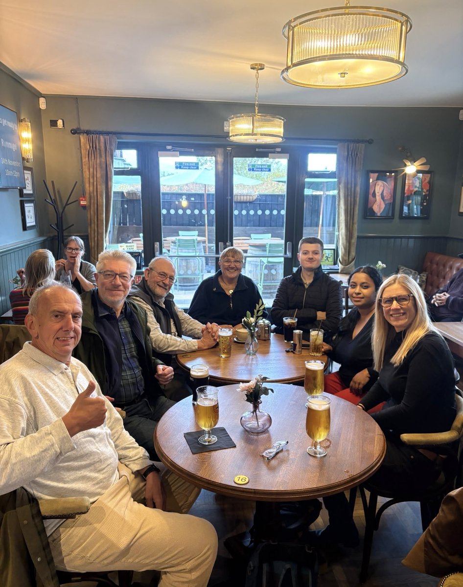 elliereeves's tweet photo. Lovely to pop into the Stuffed Walrus pub on Perry Rise for a post campaigning pint! 🍻 https://t.co/kYC1FkbNqT