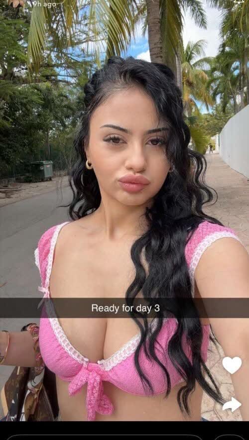 A473452's tweet photo. Look at Wendy Ortiz porn face it’s almost like she’s asking for it 😩😩🥵💦 https://t.co/E10lD8kuvd