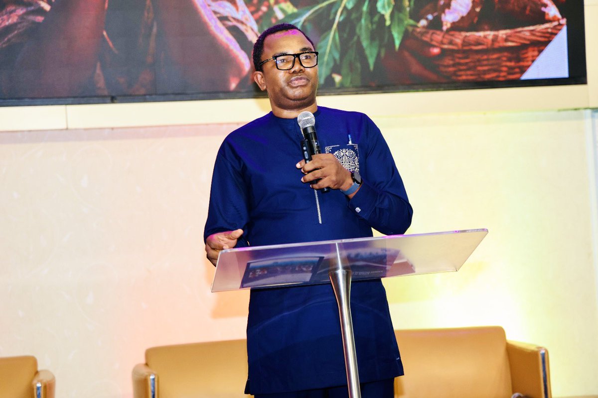CUHEBRON's tweet photo. Covenant University is bridging the gap between academic research and real-world impact. 

At a joint summit with IPA for World Food Day, the university called for a paradigm shift to rescue Nigeria's agricultural supply chain. 🧵👇 https://t.co/PLQr8BZYu3