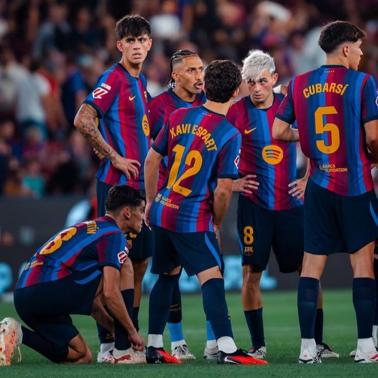 TMfutbal's tweet photo. 🚨📊 𝗦𝗧𝗔𝗧: Barcelona are the team that have had the most opponent goals disallowed (12) this season. 

The Negreira money still going strong. 🫣💰 https://t.co/JJyh0HXF6q