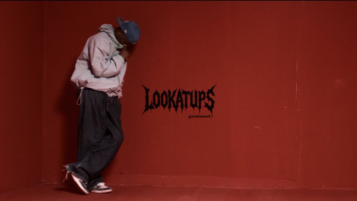LOOKATUPS's tweet photo. Pick Me Up (official music video) out now! I hope you’re enjoying it as much as I did making it 🍿 

https://t.co/qs34RdAys2 https://t.co/aMaB3Olzi3