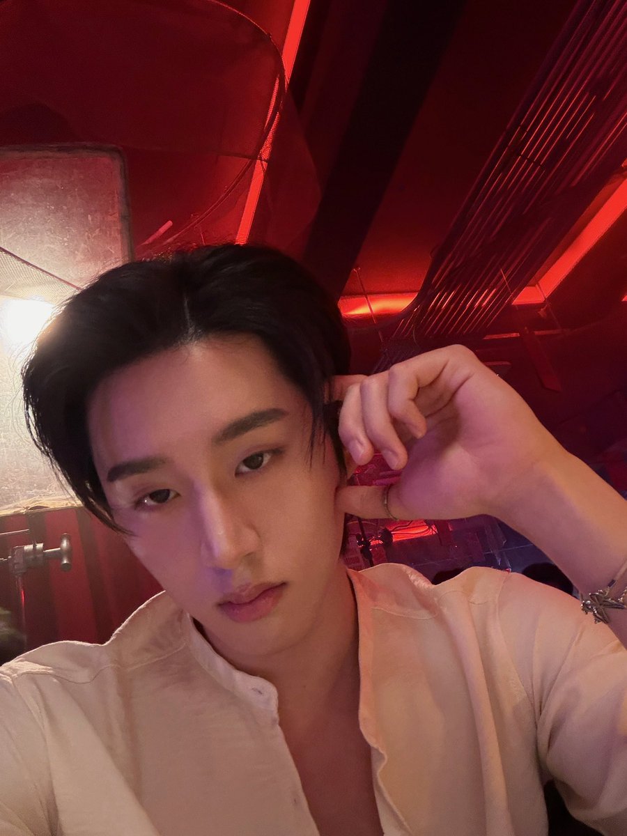 sthibtw_'s tweet photo. #YouManiacSeriesEP8

⠀ ⠀  โสด จีบได้ค่ะ            อุ้ย ไม่ได้แล้วค่ะ แฟนหวง https://t.co/VMPnb7zt75