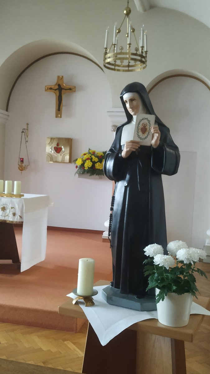 sercanki_sscj's tweet photo. Kaplica w Domu Generalnym we Wiedniu. https://t.co/njmMm1FdV3