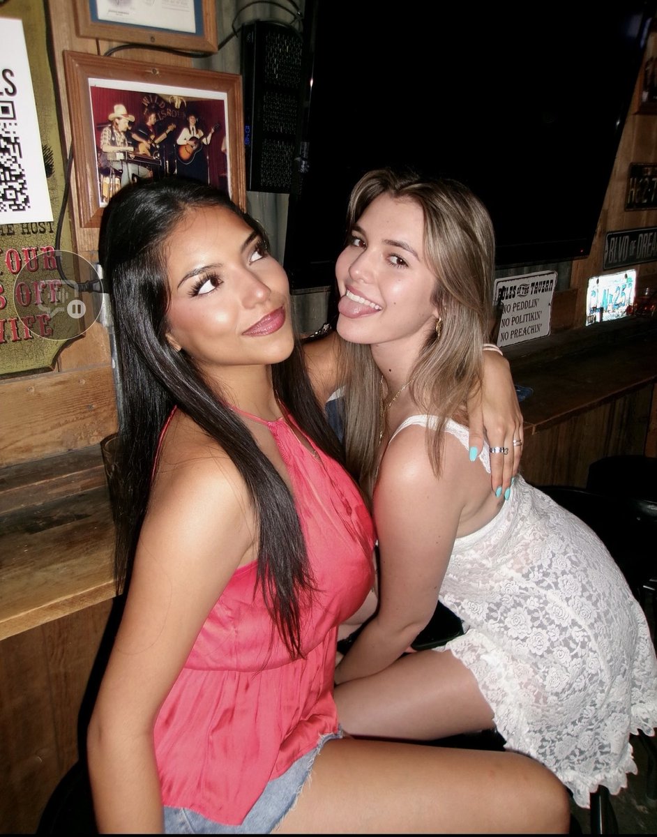 BellaControlsU's tweet photo. reimburse us for our night out💋 https://t.co/jcmuzFlis4