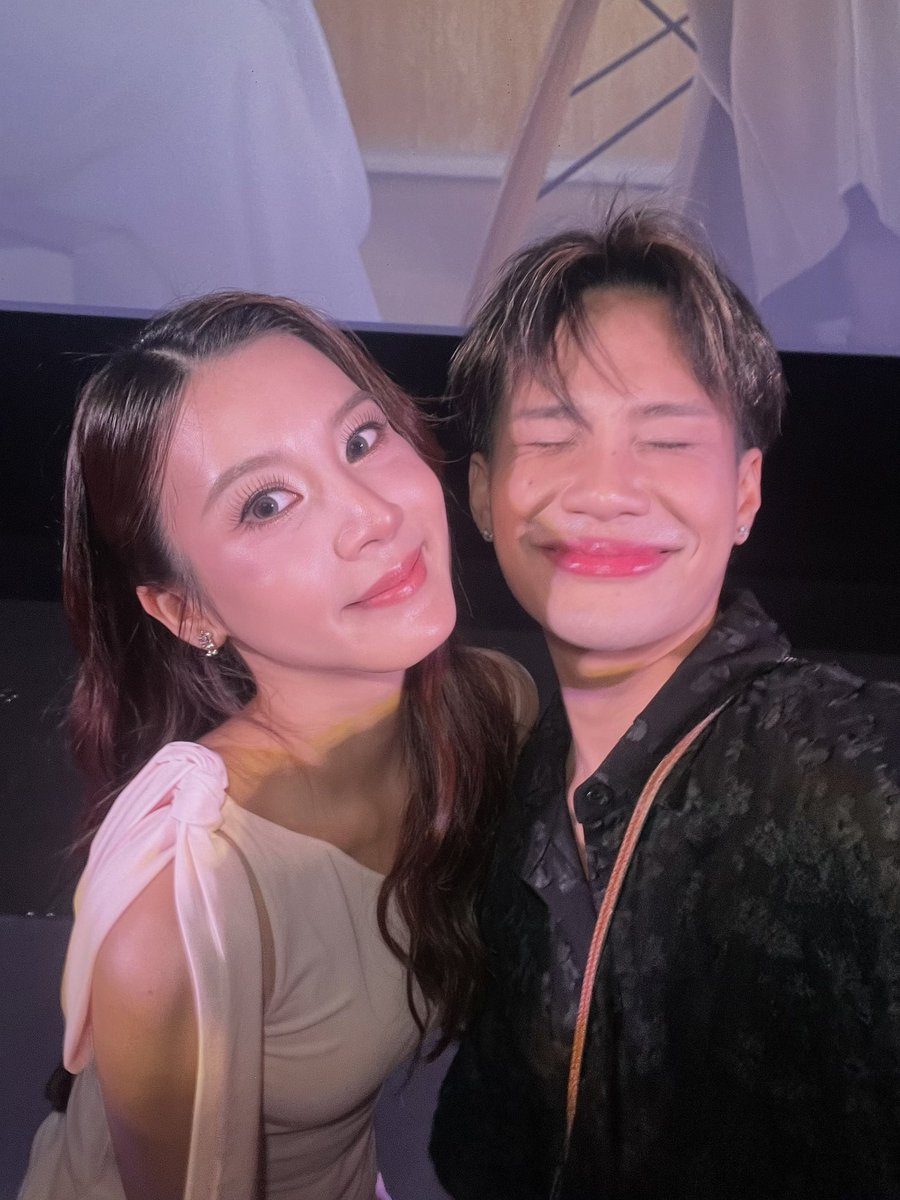 tskcytt's tweet photo. อยากให้เพื่อนถูกรัก และค้นพบเยอะๆๆๆ เก่งมากเปี๊ยกของตุ้ดดดด👀🐇🫶🏻✨ รักนะ ยืนตรงไหนเพื่อนก็จะซัพพอร์ตเสมอ
#BuiltInLoveFirstEP #BuiltinLoveSeries https://t.co/dIvl2EnC83