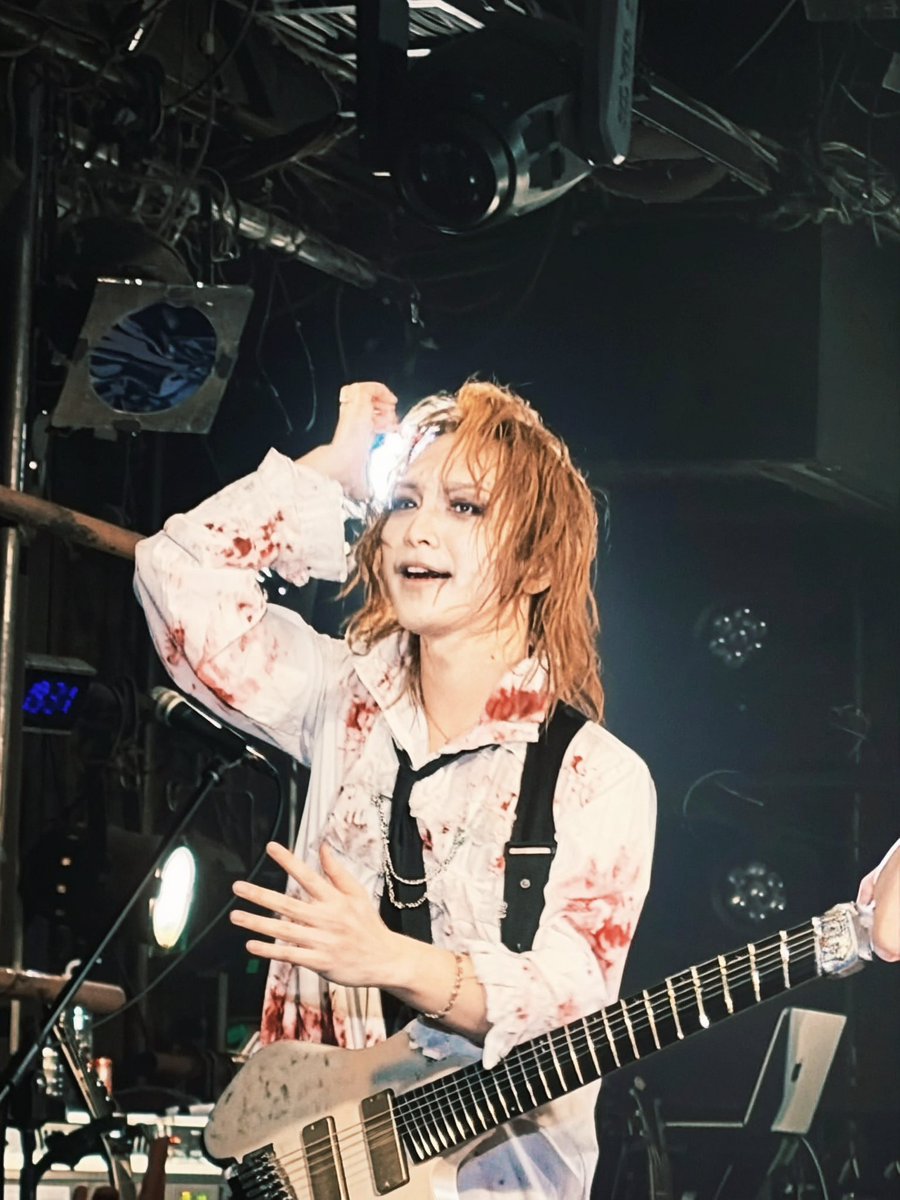 ringosks's tweet photo. カッコ良すぎる*\(^o^)/*
#反転する六音 
#反転する時間 https://t.co/NiKYsu6zOb