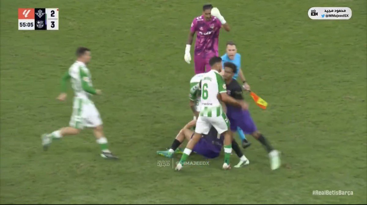 Unpopularfootyx's tweet photo. 🚨🗣️Isco on the refereeing decisions during Real Betis' game against Barcelona.

🗣️“I'm not surprised. It's how things are here in La Liga when you don't play for Barcelona. It's nothing new.

“Before the game, we had already spoken about these things, and it doesn't surprise me to see them actually play out. We came onto the pitch knowing we had to be careful, but sometimes you feel like no matter what you do, certain decisions will always go against you.

“First, the disallowed goal. Cucho clearly tried to take his hands away from the ball. They checked VAR, looked at the incident from different angles, and still made that decision. I'm not surprised, but that doesn't mean I'm not disappointed. We work hard to score goals, and when one is ruled out, it changes the entire atmosphere of the game.

“Then there was the red-card incident. Lamine Yamal clearly committed the foul first, but he didn't receive a red card. He went down as if he wasn't responsible for what happened, and another player ended up being sent off. Honestly, I don't understand how those situations are judged.

“I'm not saying Barcelona don't deserve to win games. They have quality players, and everyone knows that. But we also deserve to be treated fairly. We don't ask referees to give us an advantage; we simply want the same rules applied to both teams.

“What frustrates me most is that we can spend the entire week preparing tactically, working hard in training, and trying to execute our game plan, only for decisions like these to become the main talking point afterward.

“I'm proud of my teammates because we kept fighting, but football should be decided by the players on the pitch, not by inconsistent decisions. If the referee makes a mistake, VAR is supposed to help correct it. Otherwise, what's the point?

“We will accept the result and move forward, but accepting a result doesn't mean we should remain silent about what we believe was unfair. La Liga needs consistency, transparency, and accountability. Every club deserves that, regardless of its name or reputation.”