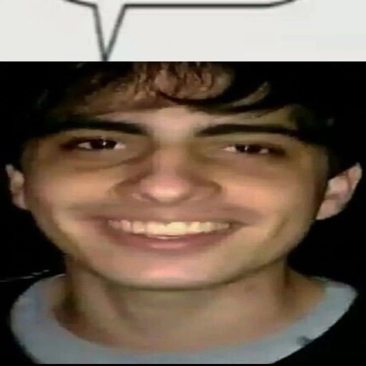 hireatthh's tweet photo. Adoro que eu uso o Twitter 5 vezes por ano e consigo encher minhas notificações em menos de 2 dias (ou me odeiam ou curtem as merdas q eu falo https://t.co/Dt6zvjsUUs