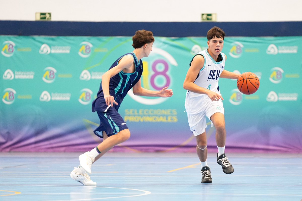 SevillaFAB's tweet photo. 🔝Doble Jornada #A8CadeteMAS 
📍 Almuñécar y La Herradura (Granada) 
📅17/10/26

✅JORNADA 2
⛹️‍♂️@SevillaFAB 6️⃣7️⃣
🏀@FAB_Malaga 7️⃣9️⃣

✅JORNADA 3
🏀@FABJaen 1️⃣7️⃣
⛹️‍♂️@SevillaFAB 6️⃣7️⃣

🔴 https://t.co/NxNPzZowKZ
📊 App Afición FAB

@AlmunecarAyto 

#FAB #A8 #A82026 #A8CadeteMAS https://t.co/mQDozKiz7f
