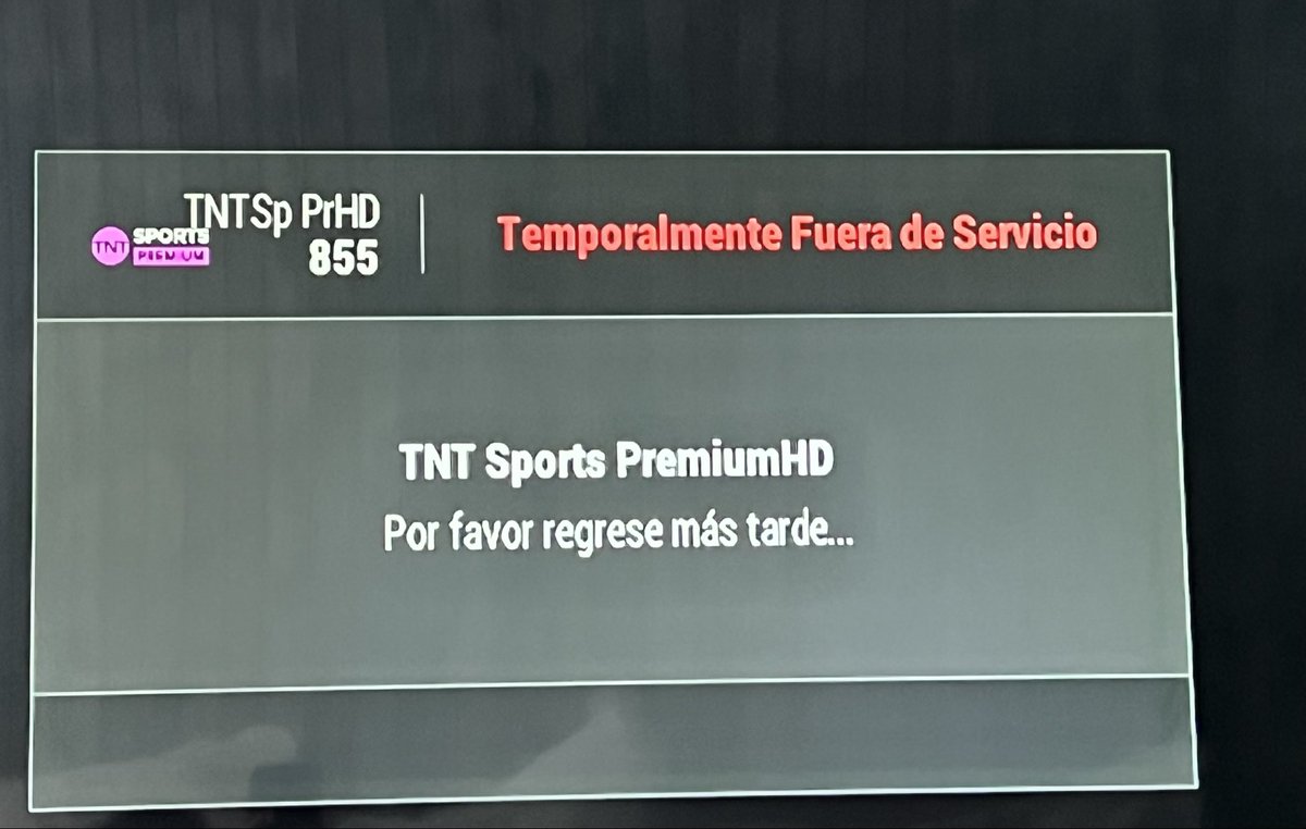 Tronpodio's tweet photo. @VTRsoporte @VTRChile Nuevamente sin servicio, revisen el historial de esto, todas las semanas algo pasa @SERNAC y simplemente te dan las gracias por comunicarte con ellos y no resuelven nada https://t.co/uCTHr5dFtU