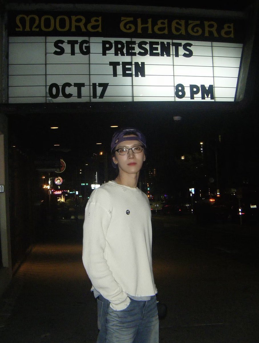 PPTT_1001's tweet photo. #tenlee_1001 : Tonight SEATTLE

น้องเตนล์มาลงรูป ขอให้โชว์เคสนี้ของเตนล์ราบรื่นทุกอย่าง ประสบความสำเร็จอย่างดีเลยน้าคนเก่ง 🫳🏻🐈‍⬛

#TEN_OUTWEST  #TEN_USSHOWCASETOUR #TEN https://t.co/wu9h53pb5p